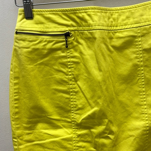 Pencil Skirt In Bright Yellow Size 4 - Picture 4 of 10